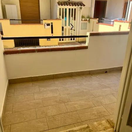 La Bottega Del Barbiere 3* スカレア