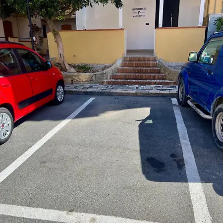 La Bottega Del Barbiere Konukevi Scalea