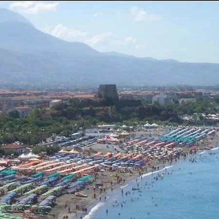 Affittacamere La Bottega Del Barbiere Scalea