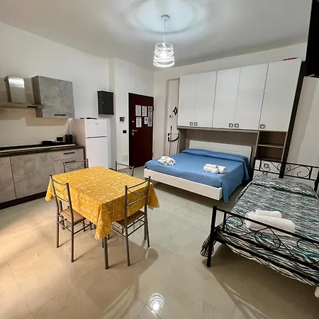 La Bottega Del Barbiere 3* 스칼레아